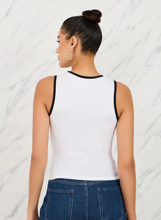 ستايلي تانك ستيلي بقصة ضيقة وزخرفة متباينة - Image 5